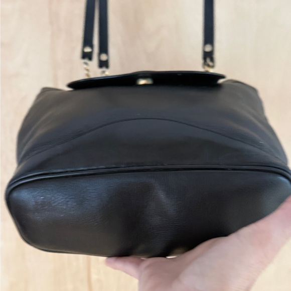 Vintage Bally Black Leather & Chain Shoulder Bag - Picture 11 of 15